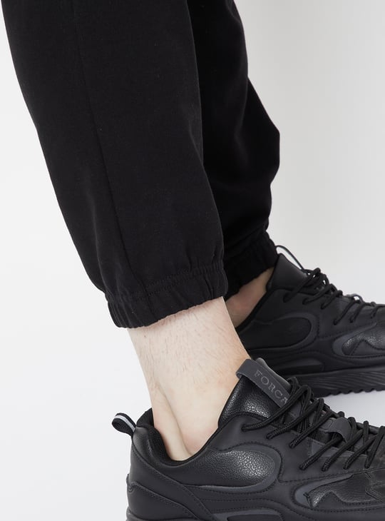 Men Printed Regular Fit Sports Joggers