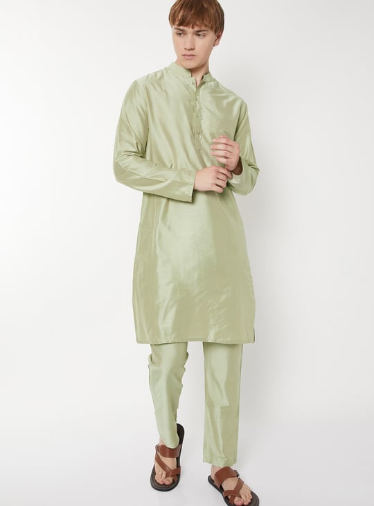 Men Embroidered Straight Kurta Set