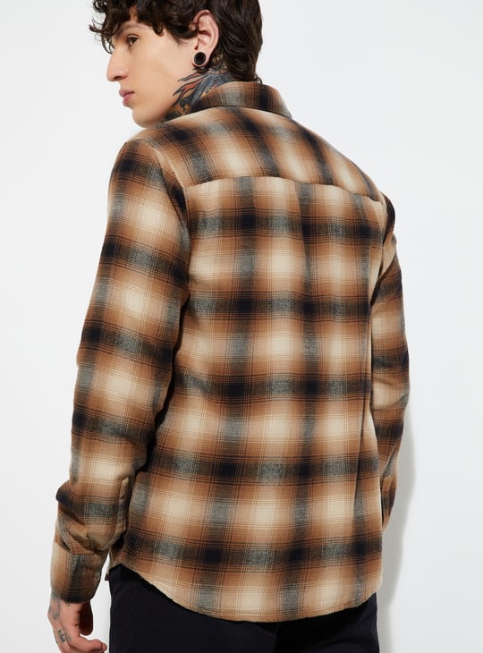 URB_N Men Checked Regular Fit Shirt