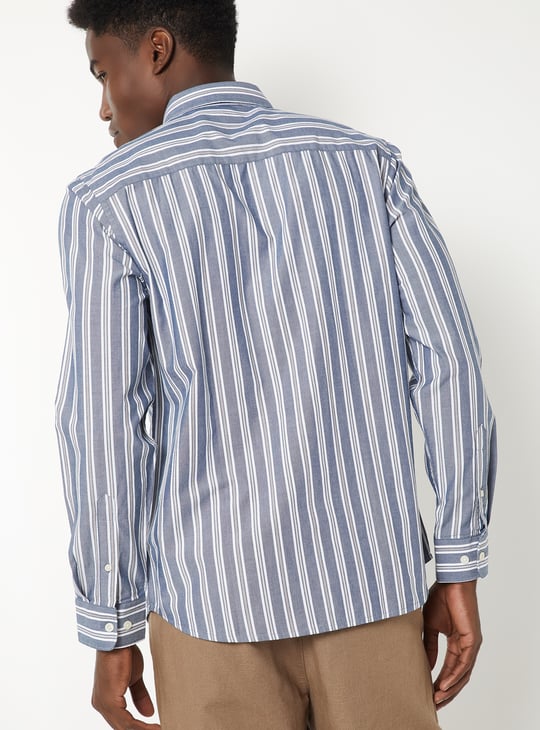 Men Striped Slim Fit Shirt