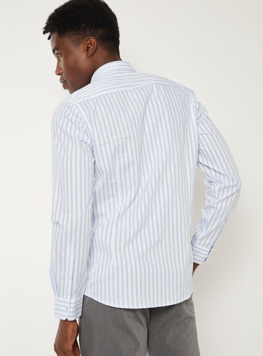Men Striped Slim Fit Formal Shirt