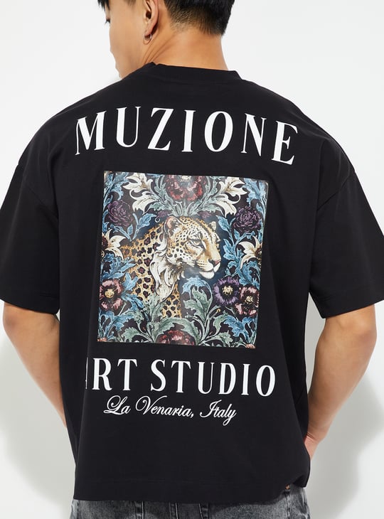 URB_N Men Boxy Fit Back Graphic T-shirt