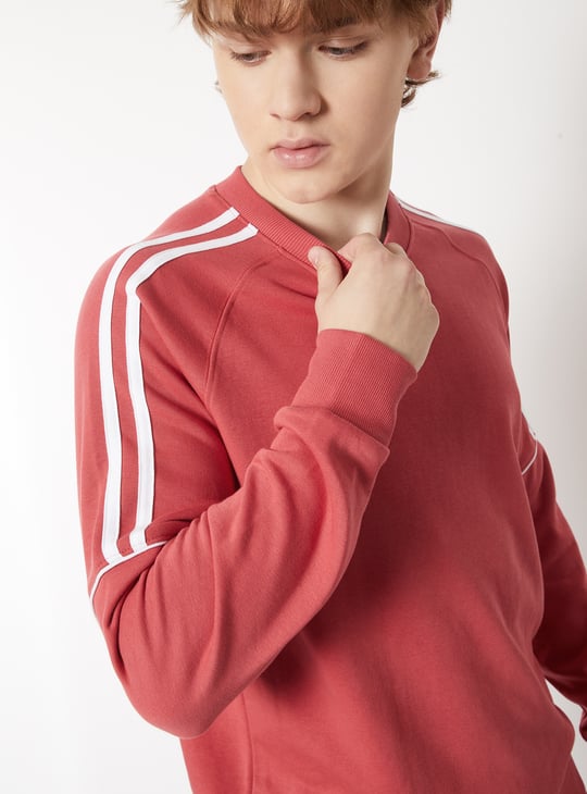 Men Side Striped Sweatshirt