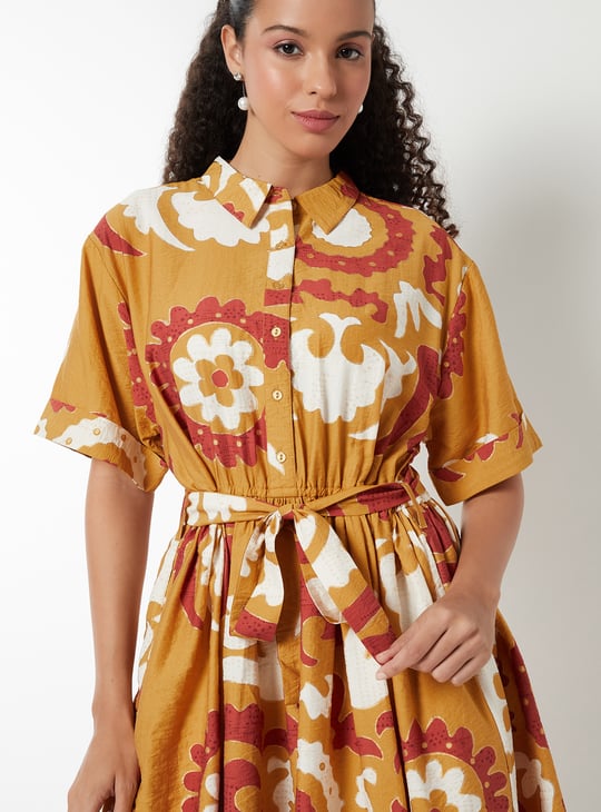 Women Printed A-line Belted Dress