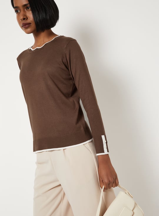 Women Contrast Tipping Top with Pearl Accents