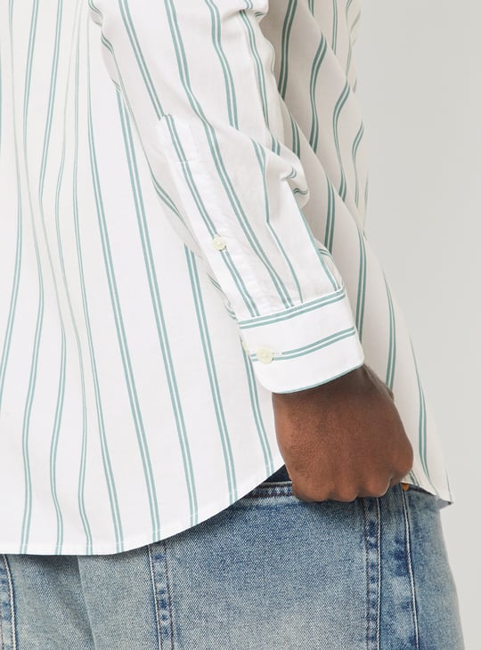Men Striped Slim Fit Shirt