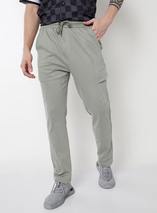 Men Solid Slim Fit Sports Cargo Track Pants
