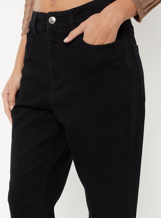 Women Solid Slim Straight Jeans