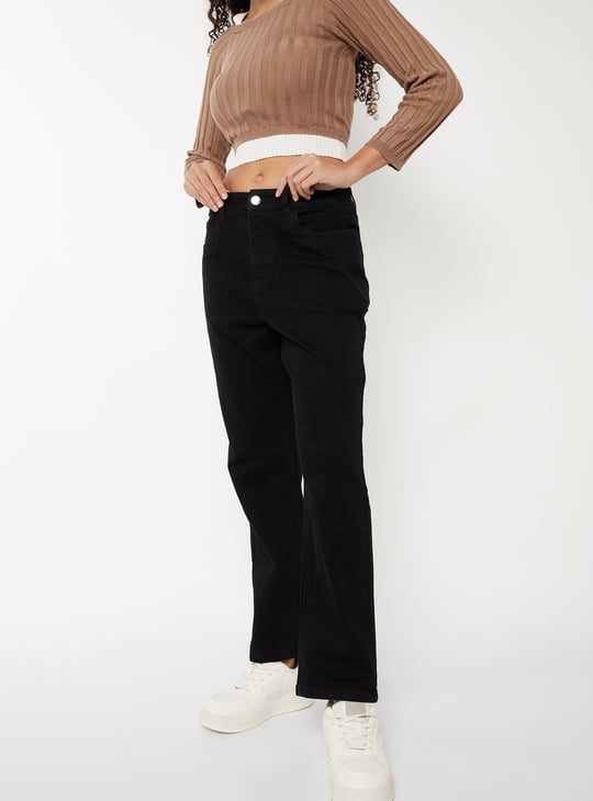 Women Solid Slim Straight Jeans