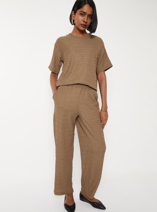 Women Textured Drop Shoulder Top