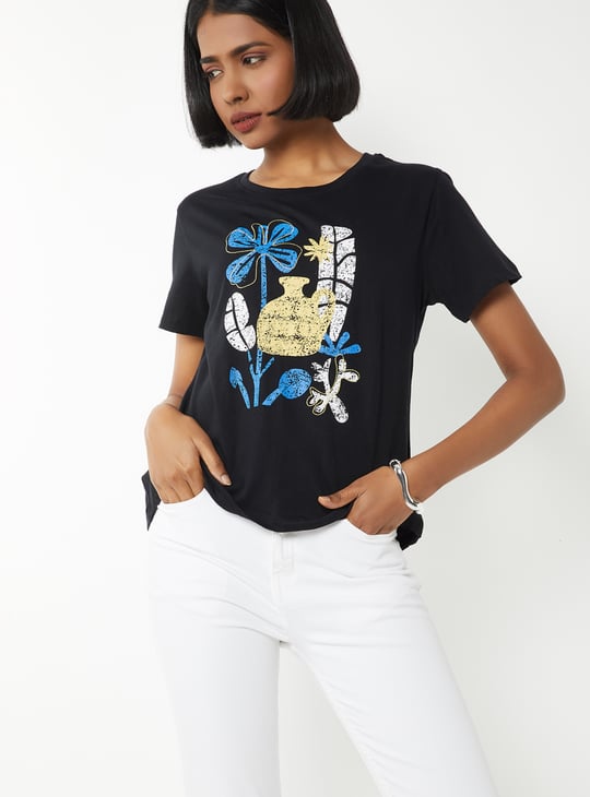 Women Graphic Print T-shirt