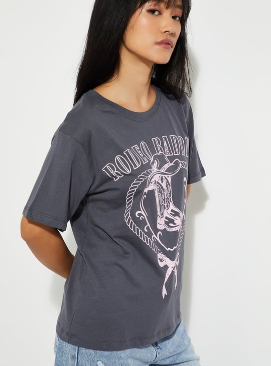 URB_N Women Printed Relaxed Fit T-shirt
