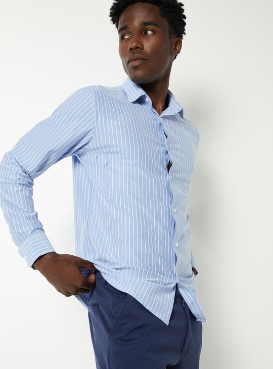 Men Striped Slim Fit Formal Shirt