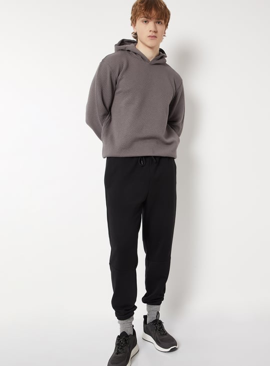 Men Textured Hooded Sweatshirt