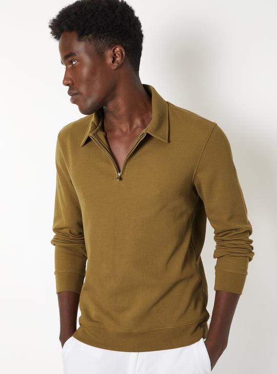 Men Textured Polo T-shirt