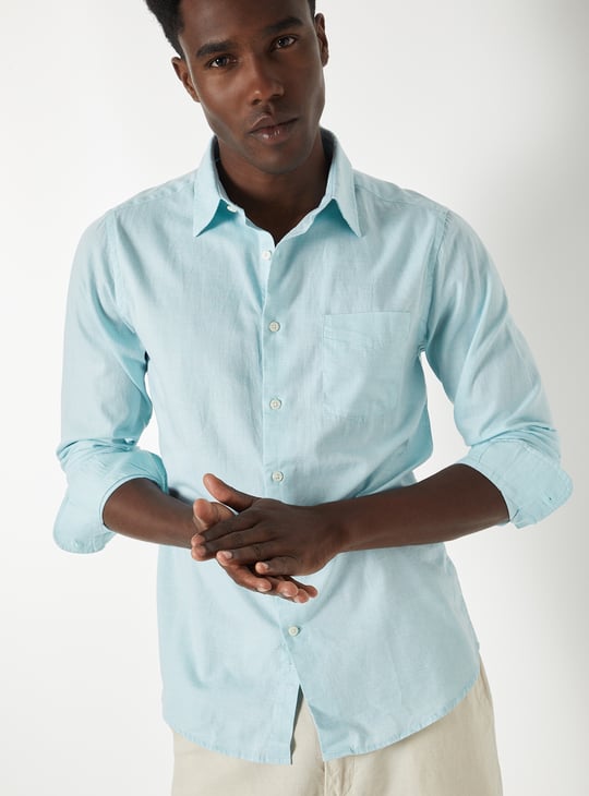 Men Textured Regular Fit Shirt