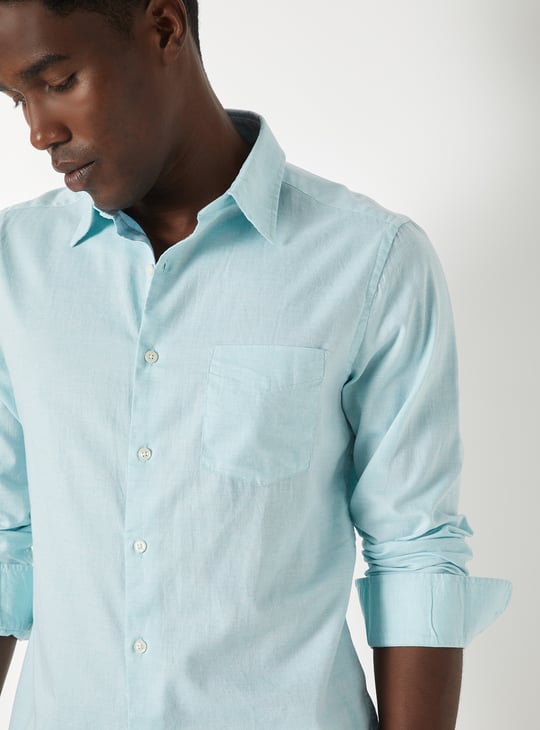 Men Textured Regular Fit Shirt