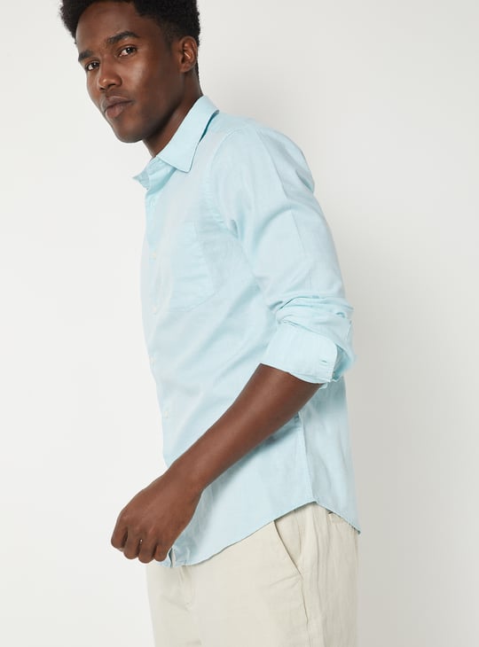 Men Textured Regular Fit Shirt