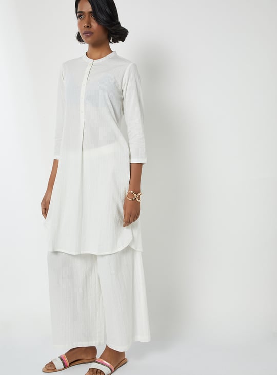 Women Seersucker Straight Kurta Set
