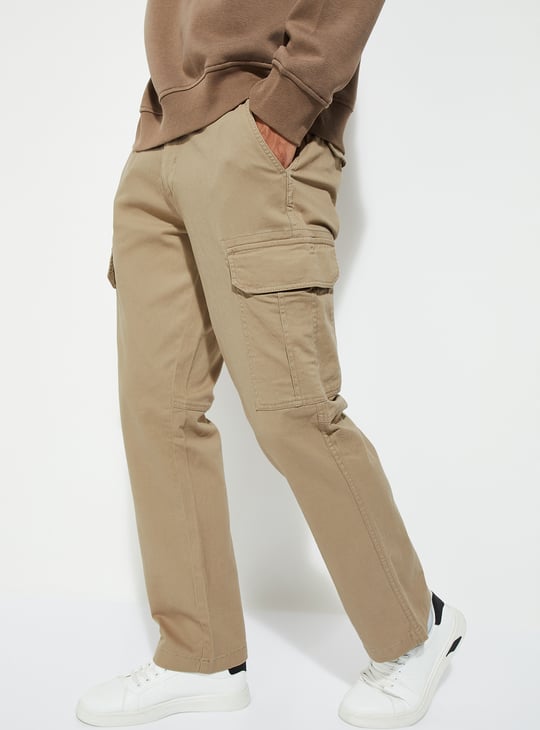 URB_N Men Solid Relaxed Fit Cargos