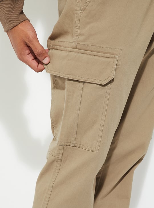 URB_N Men Solid Relaxed Fit Cargos