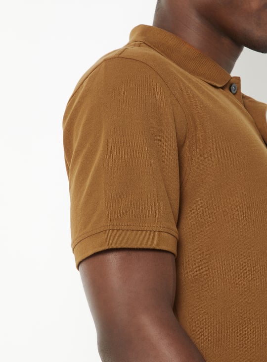 Men Textured Polo T-shirt