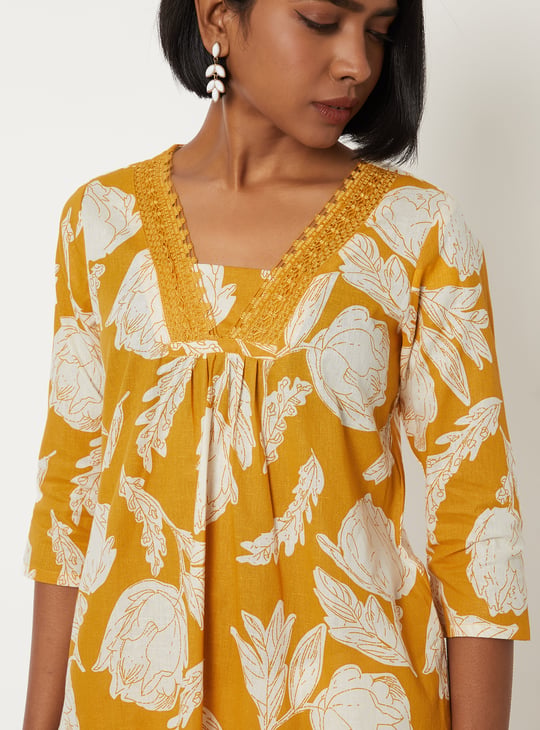 Women Printed Straight Kurta