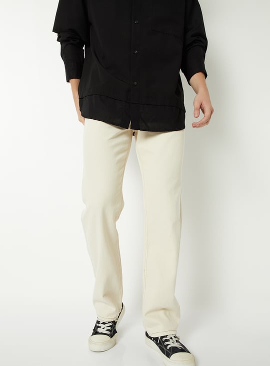 Men Solid Straight Fit Jeans