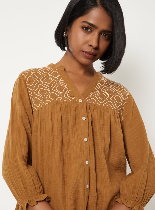 Women Embroidered Tunic