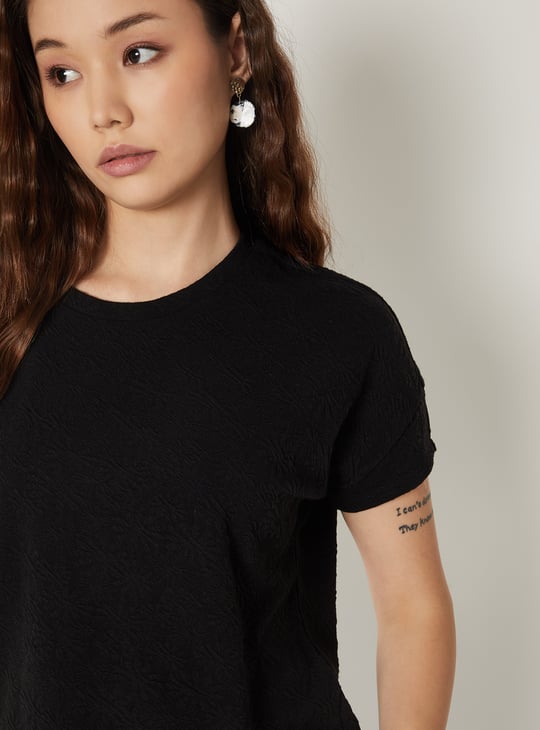 Women Solid Textured Top