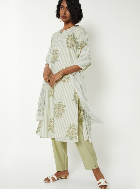 Women Printed Straight Kurta Set