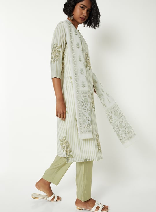 Women Printed Straight Kurta Set