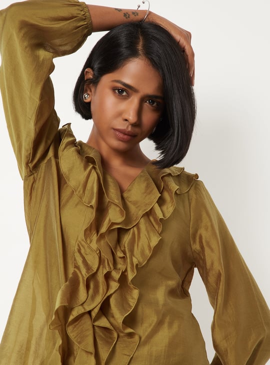 Buy Women Ruffles Top Online at just Rs. 999.0 - 1000016281026