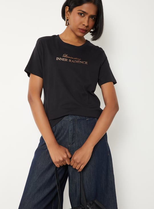 Women Typographic Print T-shirt