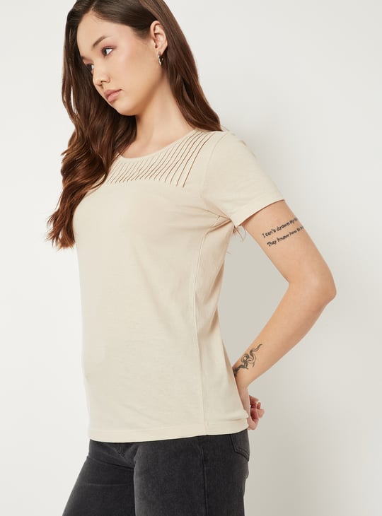 Women Pintuck T-shirt