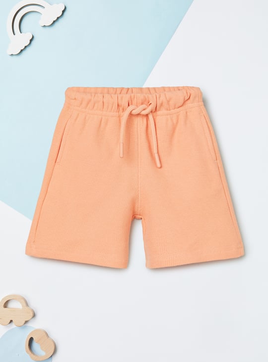Boys Textured T-shirt & Shorts Set