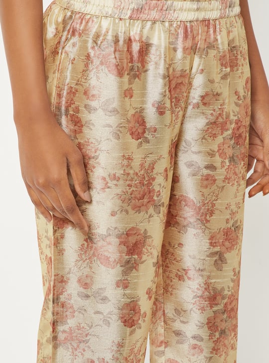 Women Floral Printed Straight Kurta Set