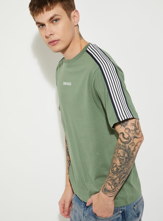 URB_N Men Shoulder Stripe T-shirt