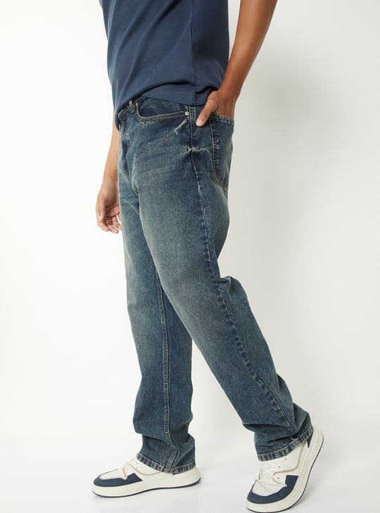 Men Washed Straight Fit Jeans