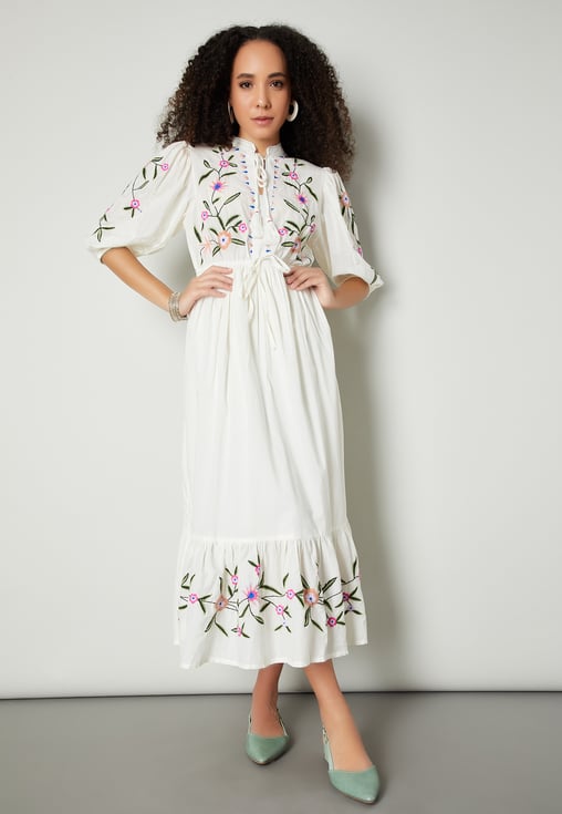 1000014096709-White-WHITE-