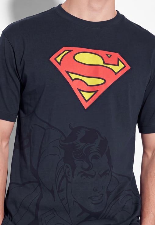 Buy URB_N Men Superman Printed T-shirt Online at just Rs. 699.0
