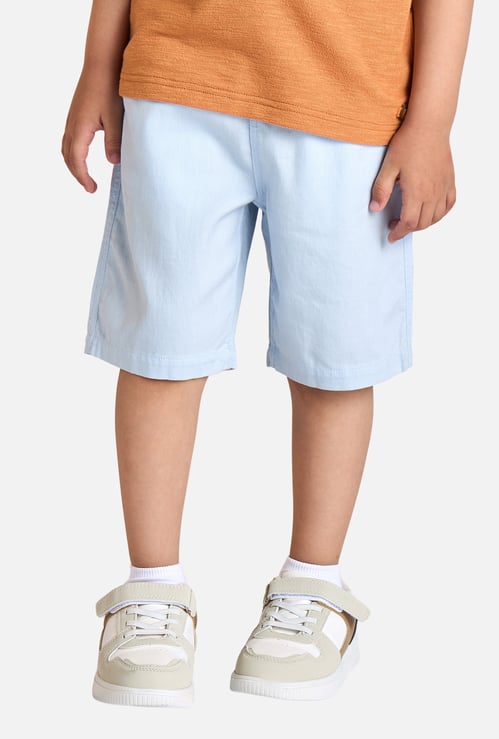 Juniors Solid Shorts with Pockets and Button Closure