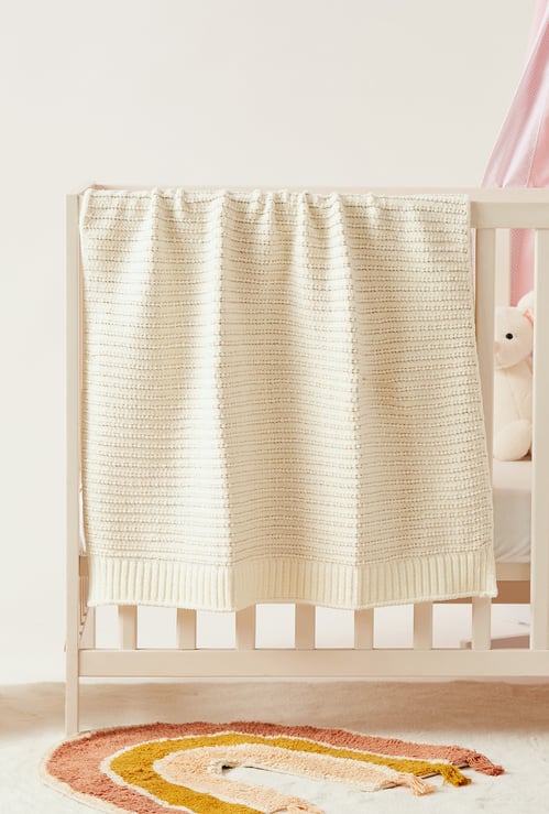 Giggles Textured Chenille Blanket
