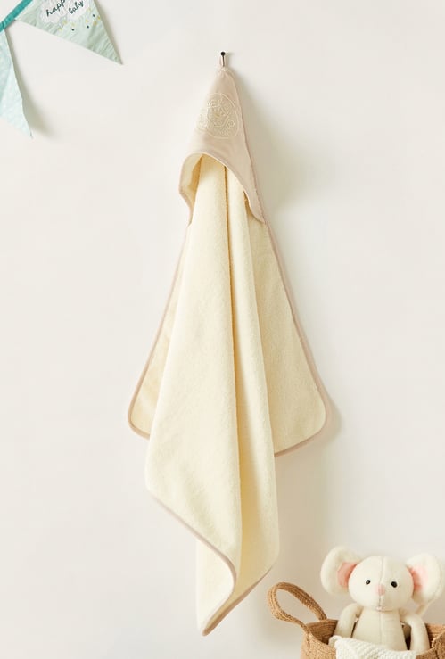 Giggles Embroidered Hooded Towel - 75x75 cms