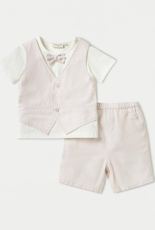 Juniors Solid T-shirt with Waistcoat and Shorts Set
