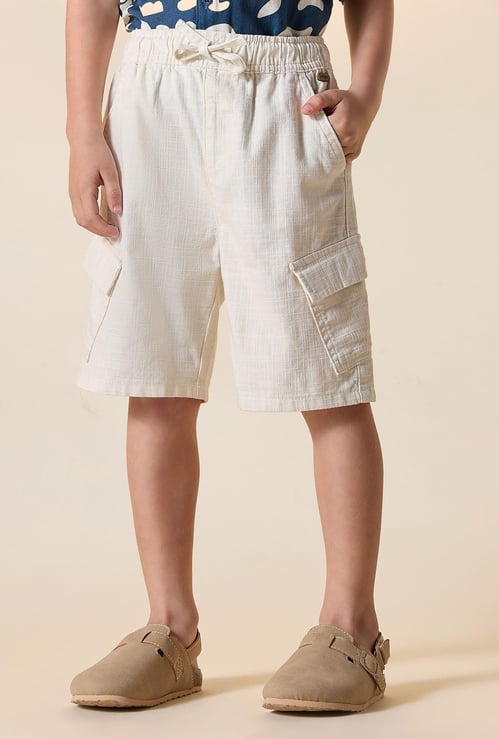 Juniors Solid Cargo Shorts with Pockets and Drawstring Closure