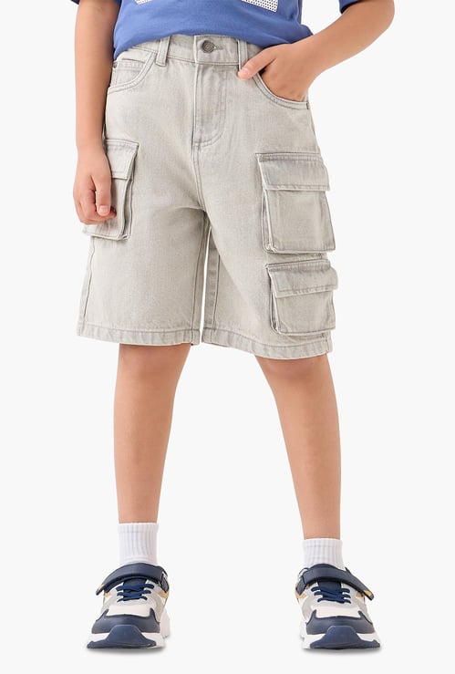 Juniors Solid Denim Shorts with Cargo Pockets