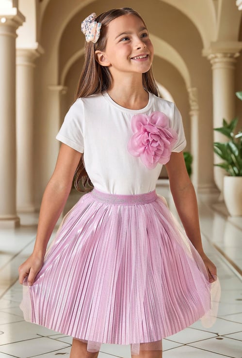 Juniors Floral Accent Top and Skirt Set