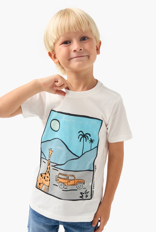 Juniors Printed Crew Neck T-shirt with Short Sleeves