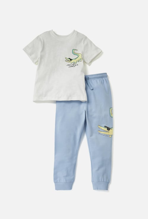 Juniors Crocodile Print T-shirt and Pyjama Set